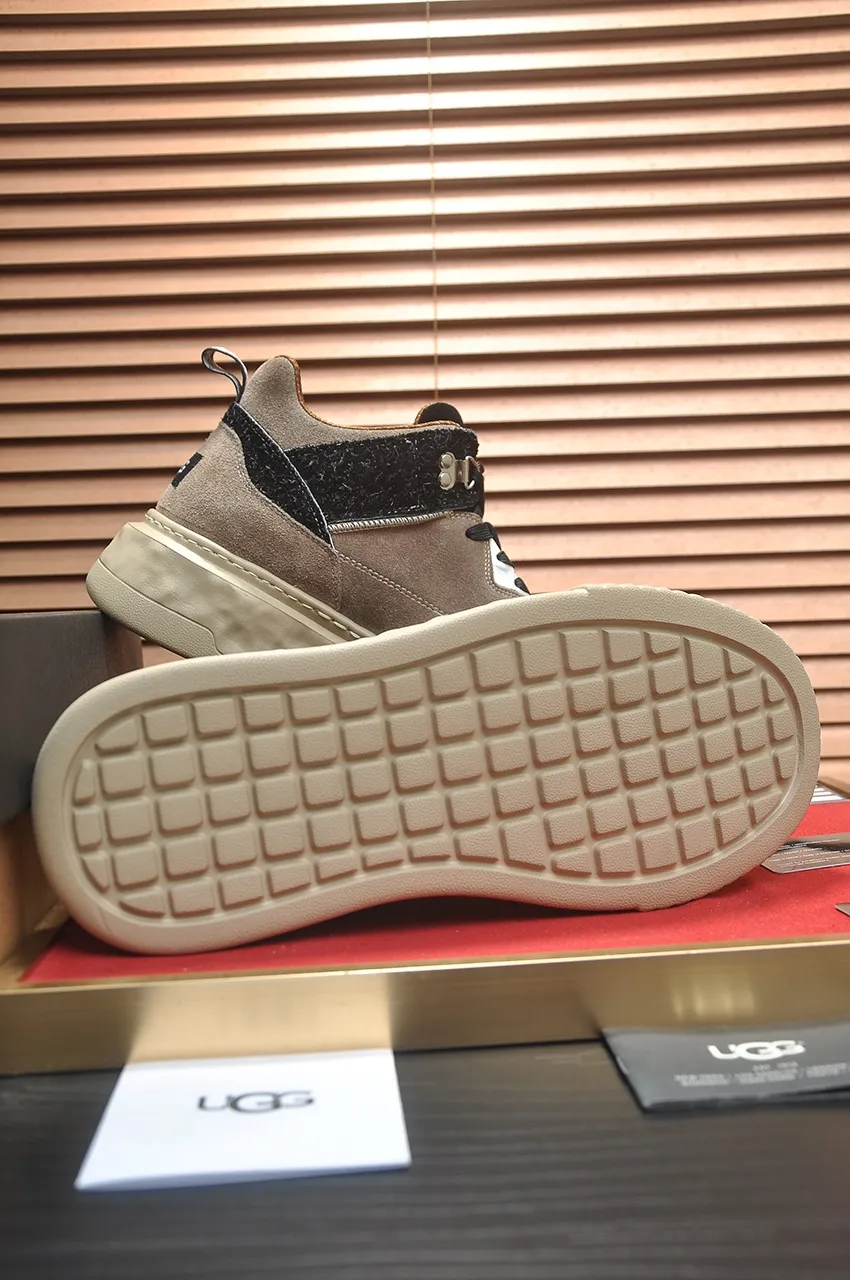 Men's shoes 💰640💶 [UGG] (full wool lining) top-end high-quality fur-in-one warm snow boots from Australia's warm luxury brand men's shoes, UGG-5877 official website synchronized, made of imported cowhide, carefully sewn...Imported rubber foam outsole (comfortable, soft, wear-resistant) The quality is really great...Exquisite workmanship, you can't put it down at first sight, available in sizes 39-44